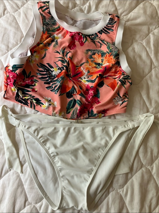 Hapari Other - Hapari Floral Midkini with Coordinating White Bikini Bottom Large